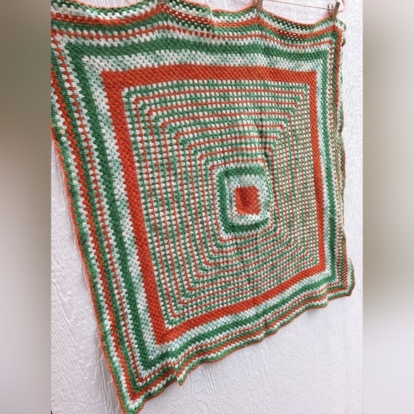 Vintage Handmade Retro Green Orange Crochet Afghan Blanket Throw 42x42 - Picture 2 of 4